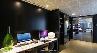 پن پاسیفیک سرویس سوئیس اورچارد