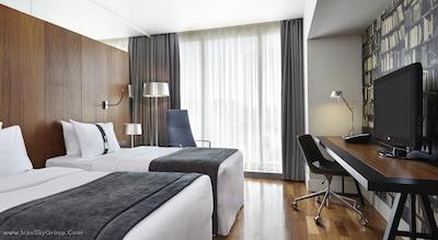 هالیدی این تفلیس