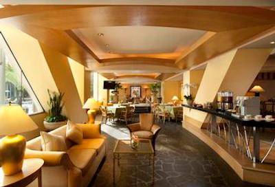 کنراد سنتنیال سنگاپور