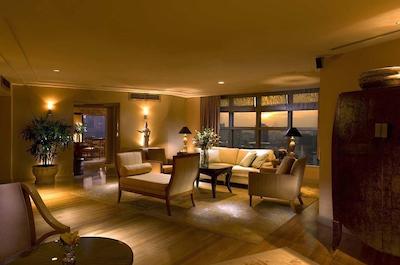 کنراد سنتنیال سنگاپور