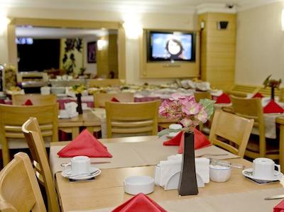 استار هتل تکسیم