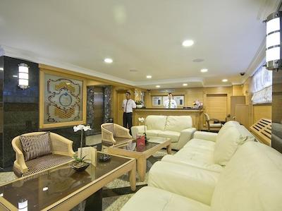 استار هتل تکسیم