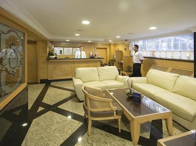 استار هتل تکسیم