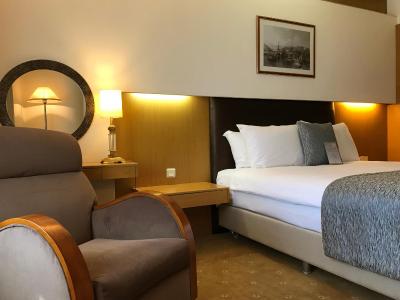 سورملی استانبول هتل