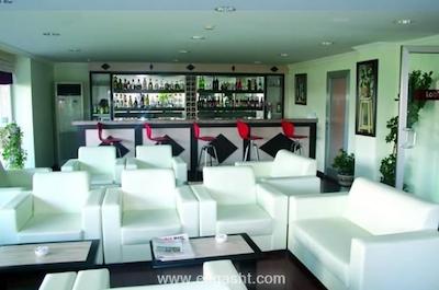 لارا دینک هتل