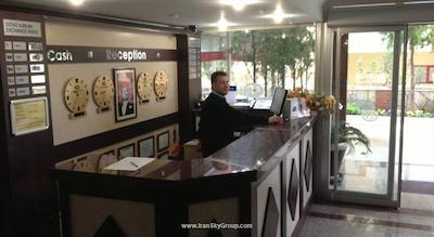 لارا دینک هتل