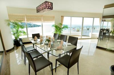 فلامینگو هتل بای د بیچ