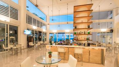 فلامینگو هتل بای د بیچ