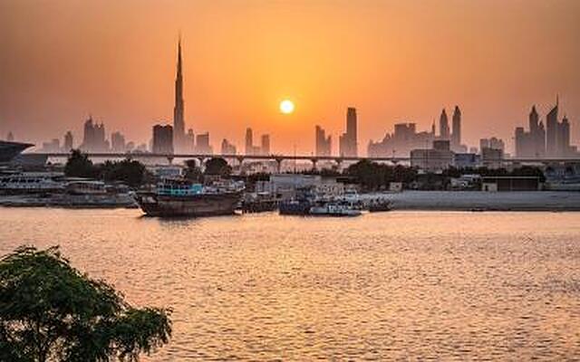 کرون پلازا دبی فستیوال سیتی