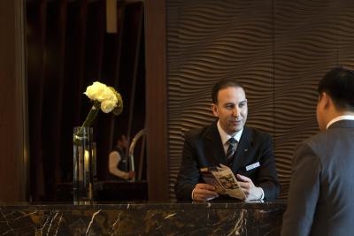 کرون پلازا دبی فستیوال سیتی