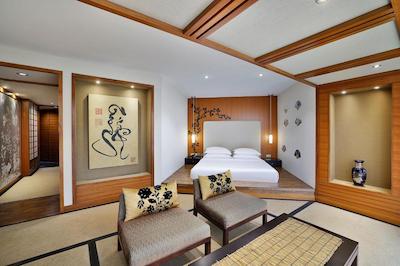 شرایتون دبی کریک هتل اند تاورز