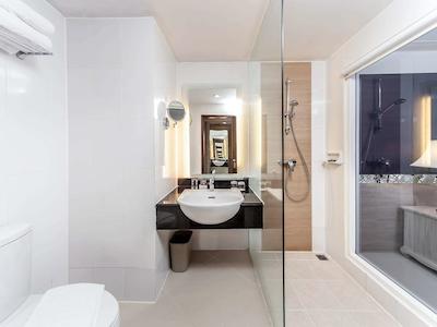 نووتل پوکت ریزورت