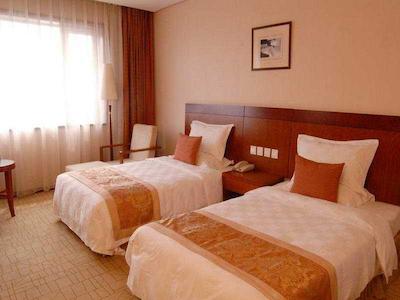 سوپر هاوس اینترنشنال