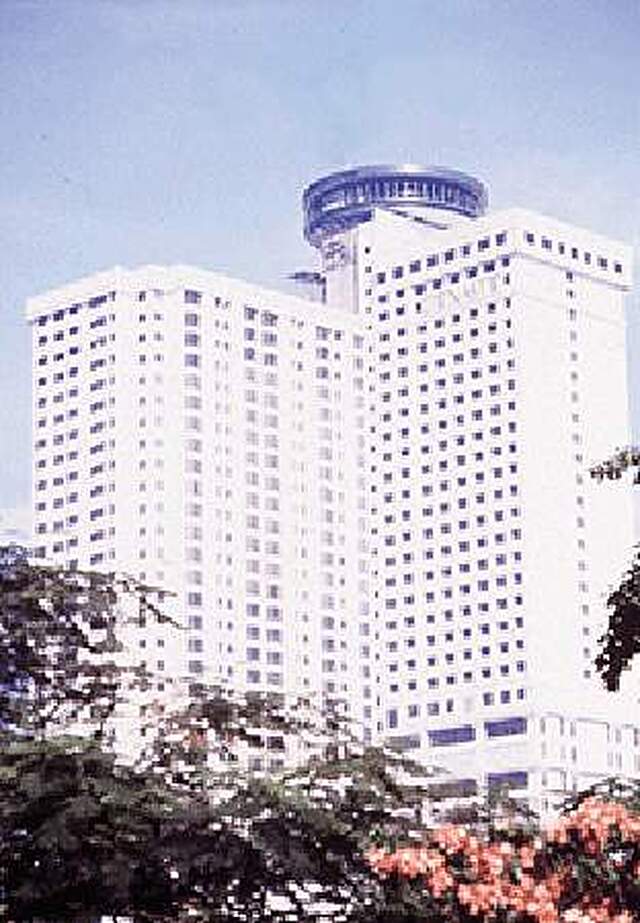 داینستی
