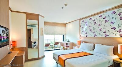 هیتون کانسپت هتل بای کامپس هاسپیتالیتی