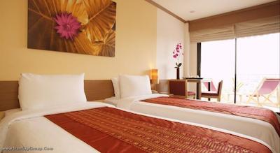 هیتون کانسپت هتل بای کامپس هاسپیتالیتی