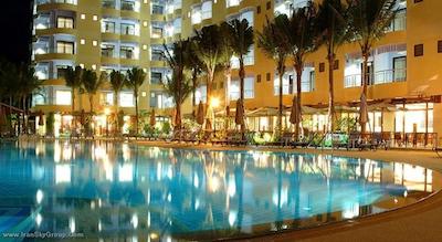 هیتون کانسپت هتل بای کامپس هاسپیتالیتی