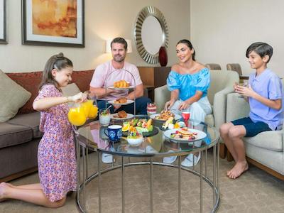 سوئیسوتل لیوینگ الغریر