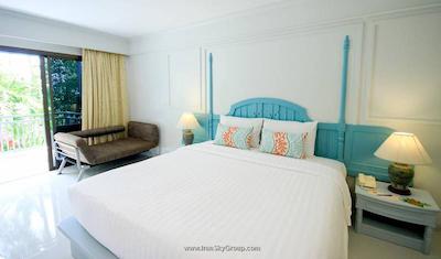 تیپا ریزورت