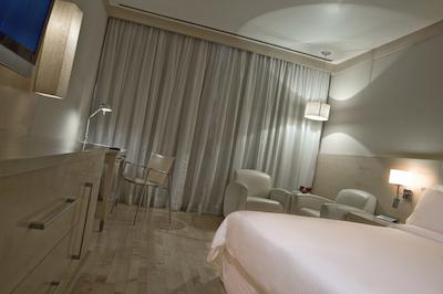 له مریدین نیو دهلی