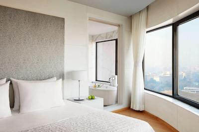 له مریدین نیو دهلی