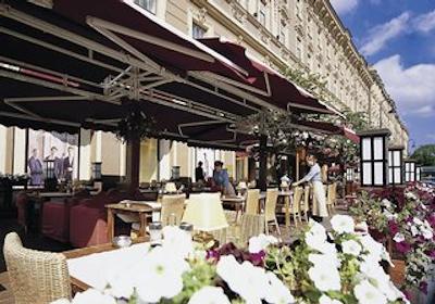 بلومند گرند هتل یوروپ