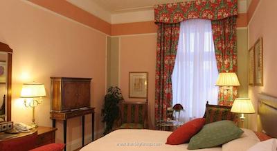 بلومند گرند هتل یوروپ