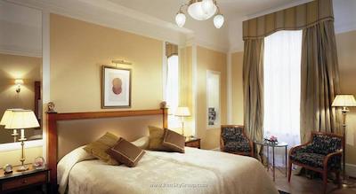 بلومند گرند هتل یوروپ