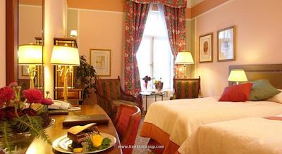 بلومند گرند هتل یوروپ