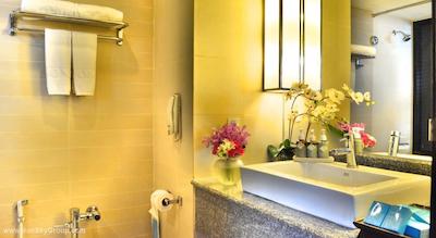 ای-وان بانکوک هتل