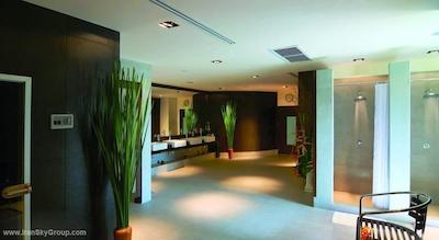 ای-وان بانکوک هتل