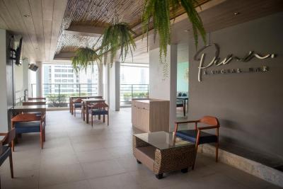 پیناکل لومپاین پارک هتل