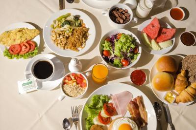 پیناکل لومپاین پارک هتل