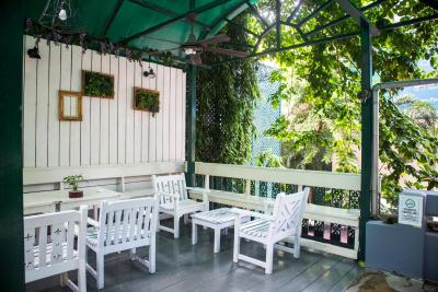 پیناکل لومپاین پارک هتل