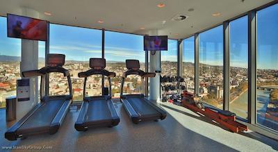 رادیسون بلو ایوریا