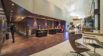 رادیسون بلو ایوریا