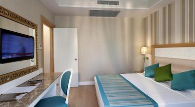 کارمیر ریزورت اند اسپا