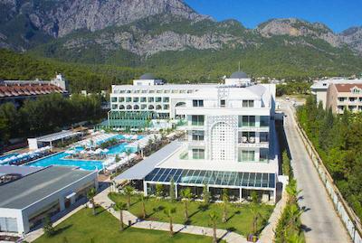 کارمیر ریزورت اند اسپا