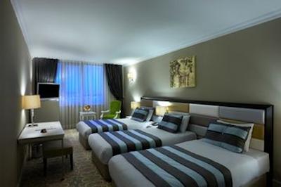 تکسیم اسکوئر هتل