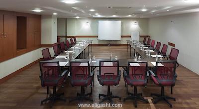 تکسیم اسکوئر هتل