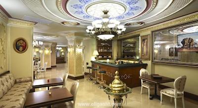 تکسیم اسکوئر هتل