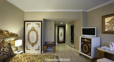 تکسیم اسکوئر هتل