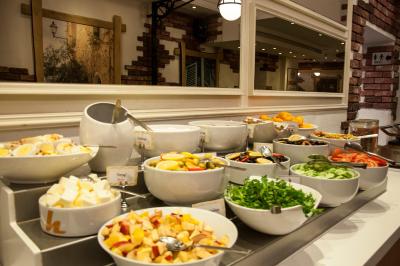 پرا تولیپ هتل