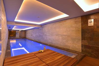 پرا تولیپ هتل