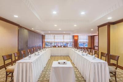 آرتز هتل استانبول تکسیم