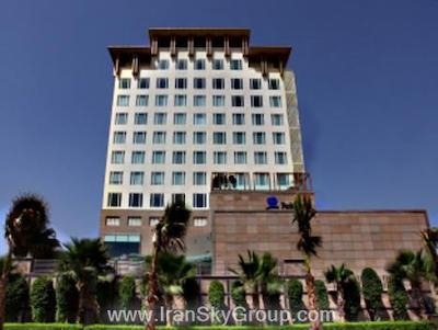 پارک پلازا شاهدارا