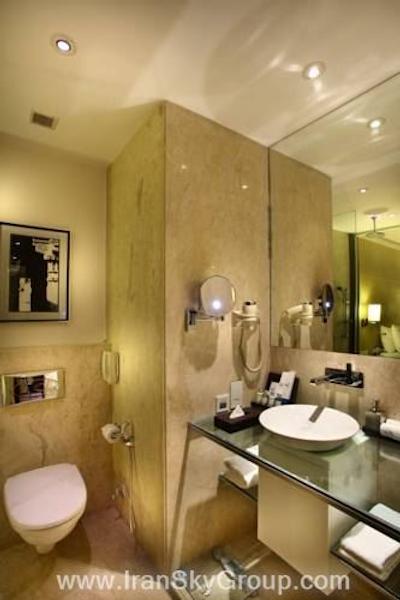 پارک پلازا شاهدارا