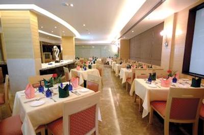 لندمارک رقه هتل