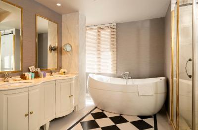 ریکسوس پرا استانبول