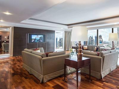 پولمن بانکوک هتل جی